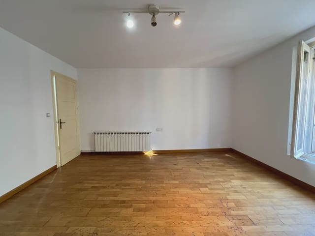 3 chambre Appartement à vendre à Jaca - 199 999 € (Ref: 9963494)