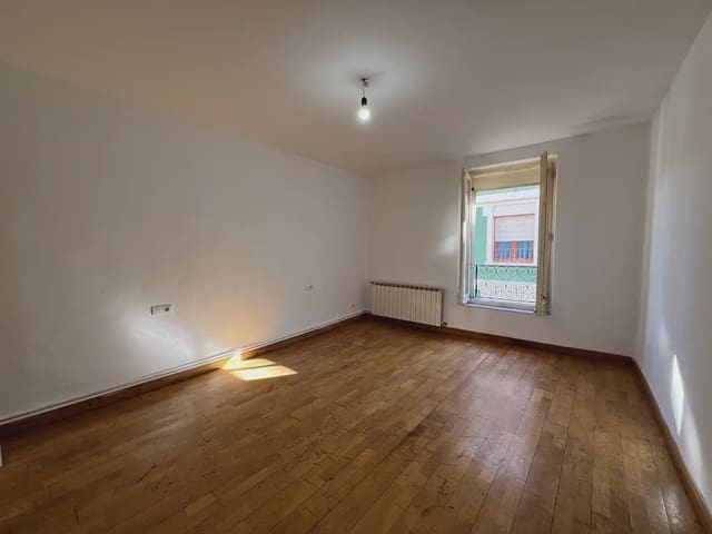 3 chambre Appartement à vendre à Jaca - 199 999 € (Ref: 9963494)