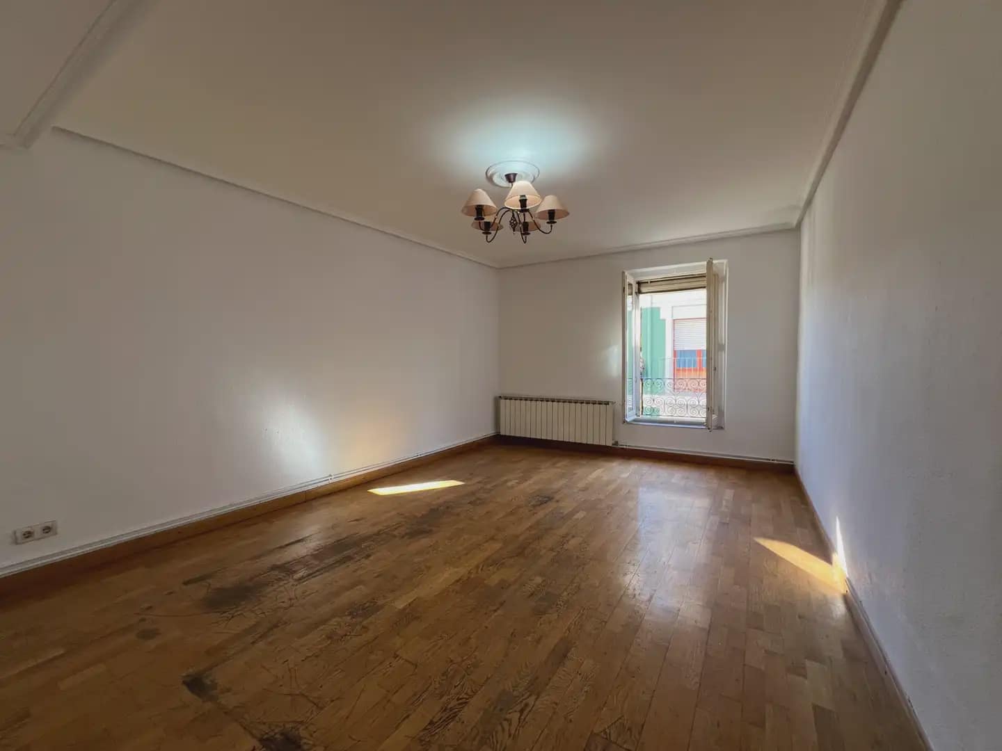 3 slaapkamer Flat te koop in Jaca - € 199.999 (Ref: 9963494)