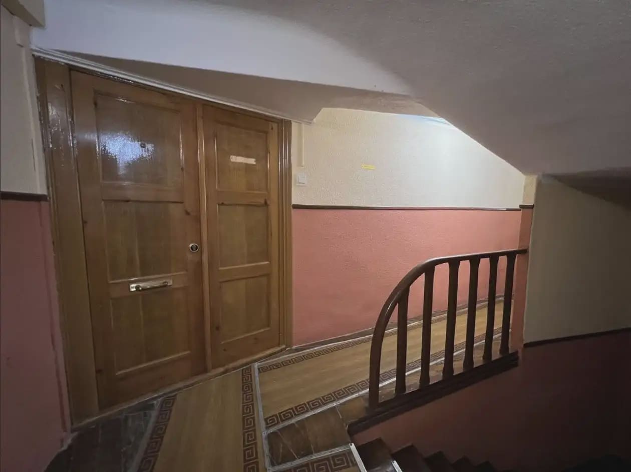 Piso de 4 habitaciones en Jaca en venta - 165.000 € (Ref: 9963496)