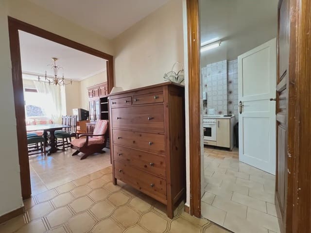 4 chambre Appartement à vendre à Jaca - 170 000 € (Ref: 9963497)