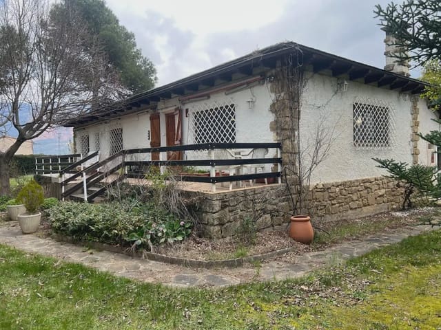 2 bedroom Finca/Country House for sale in Murillo de Gállego - € 230,000 (Ref: 9963499)
