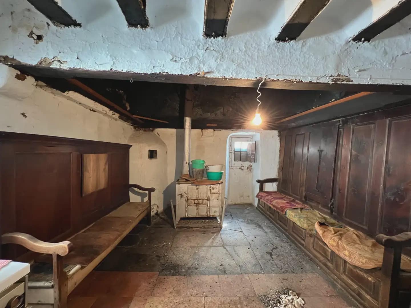 5 bedroom Finca/Country House for sale in Anso - € 220,000 (Ref: 9963500)