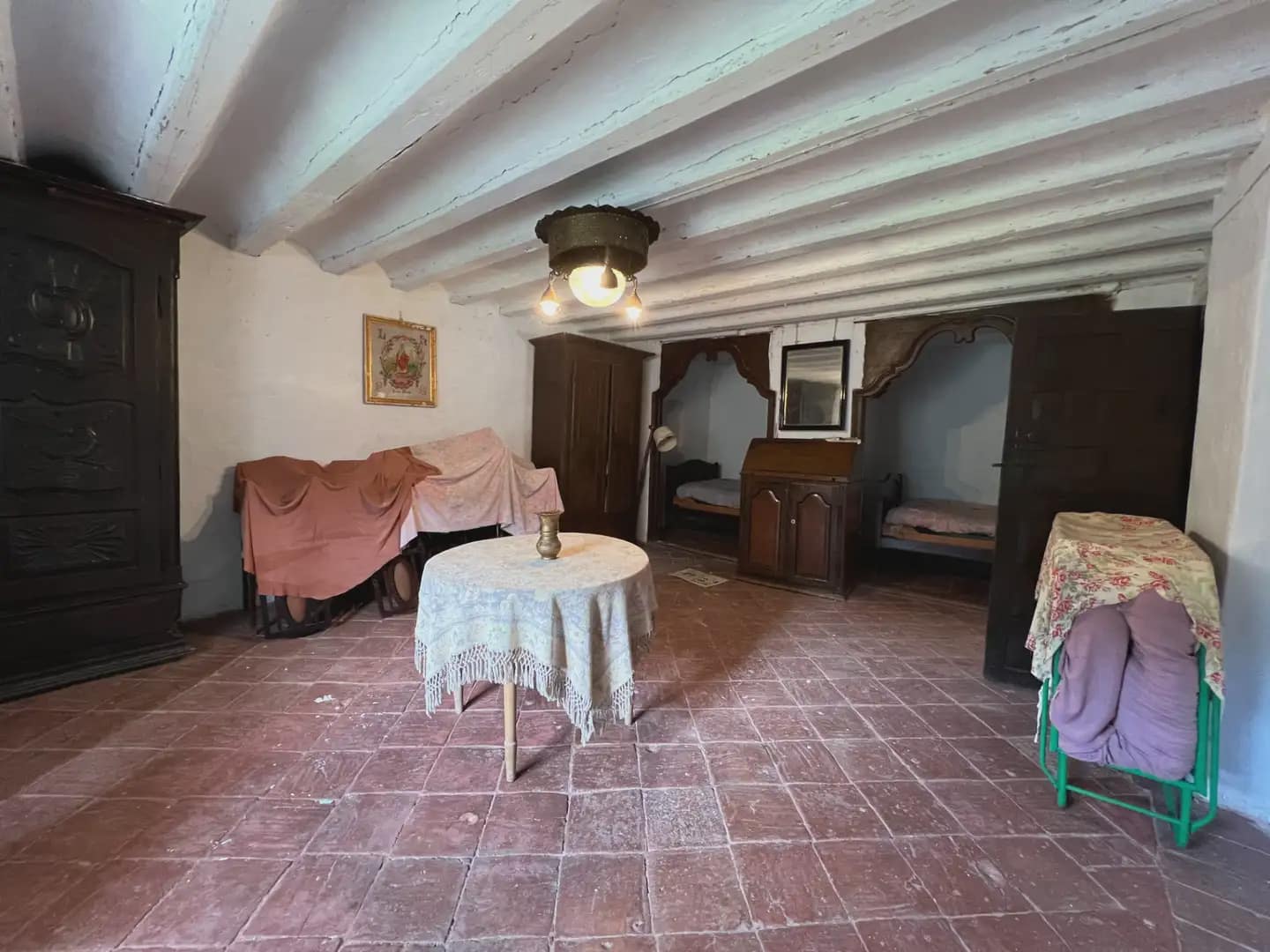 5 bedroom Finca/Country House for sale in Anso - € 220,000 (Ref: 9963500)