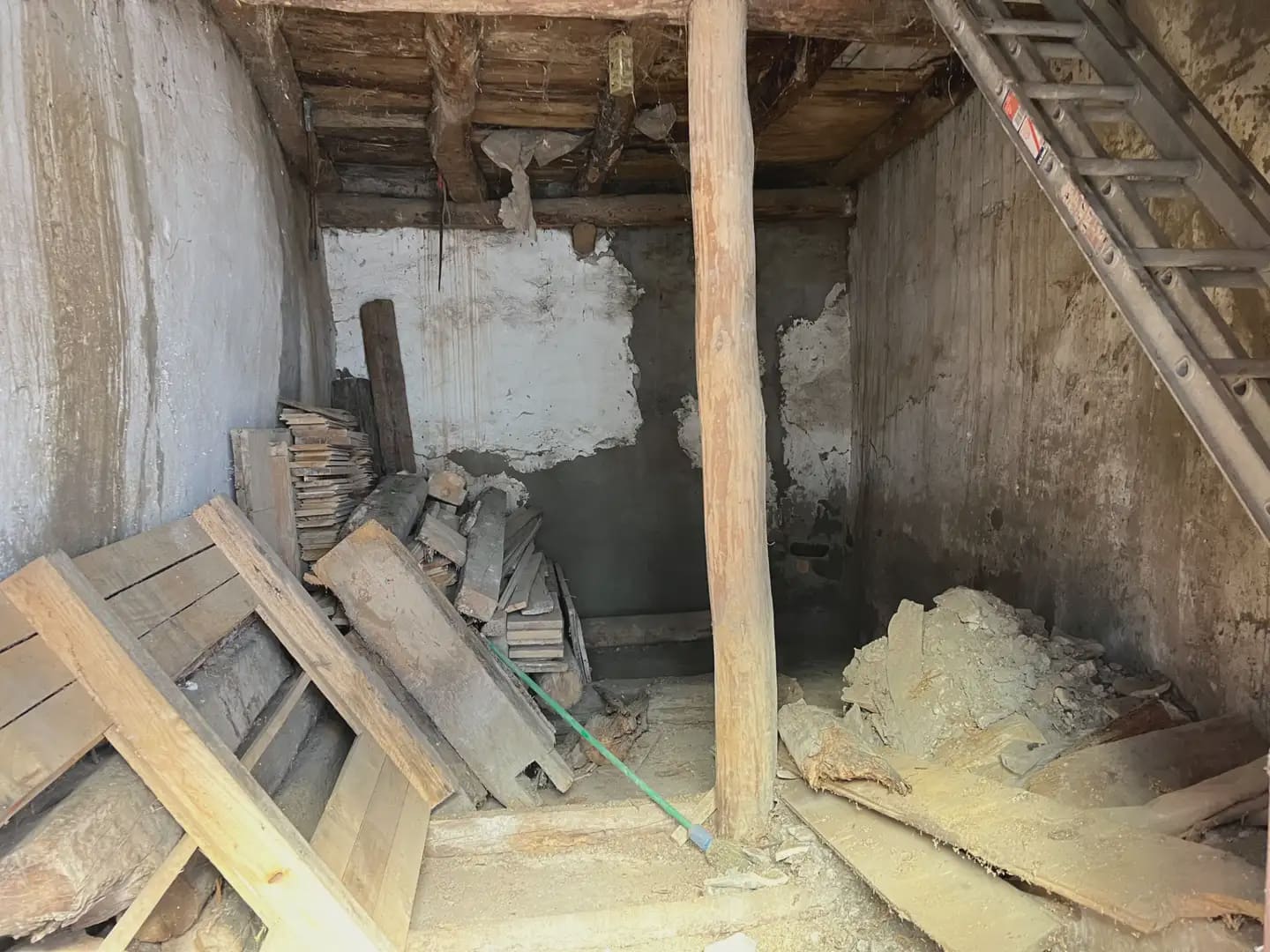 Haus zu verkaufen in Canal de Berdun - 25.000 € (Ref: 9963502)