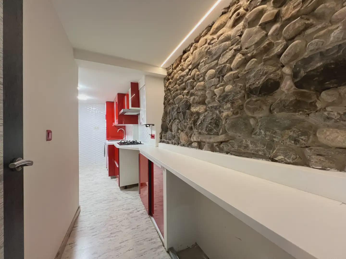 Piso de 3 habitaciones en Jaca en venta - 230.000 € (Ref: 9963506)