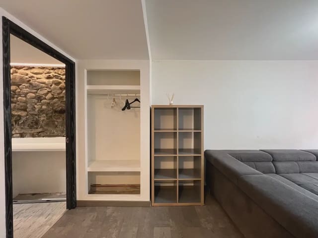 3 slaapkamer Flat te koop in Jaca - € 230.000 (Ref: 9963506)