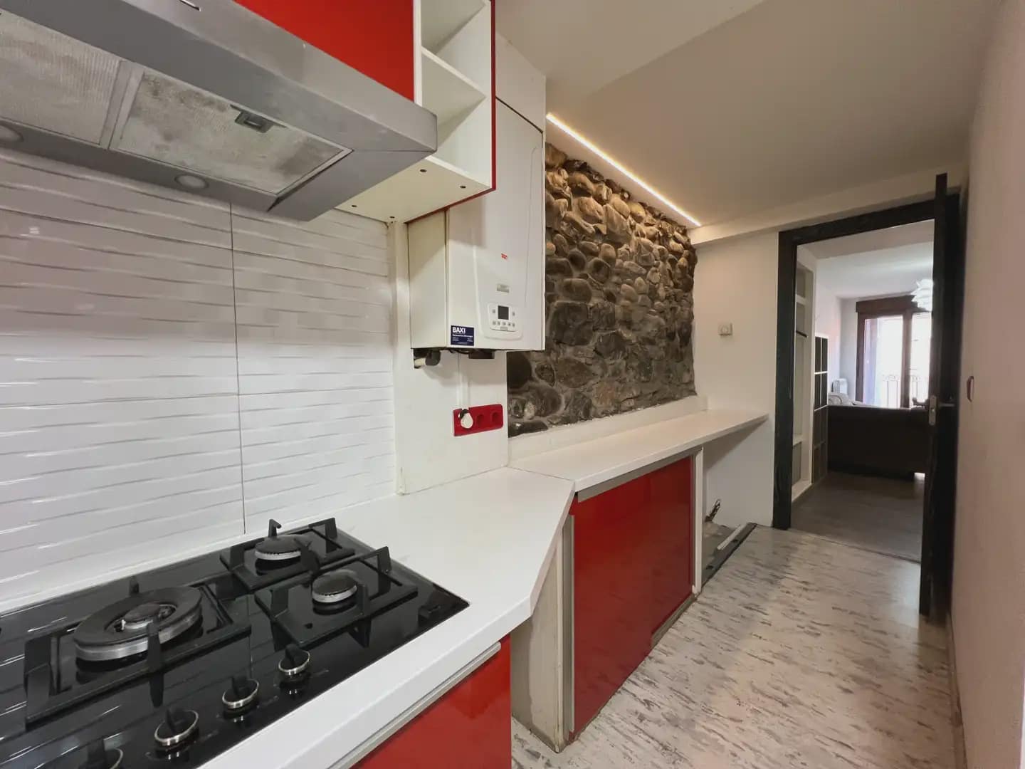 Piso de 3 habitaciones en Jaca en venta - 230.000 € (Ref: 9963506)