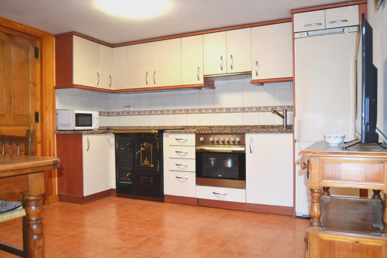5 sypialnia Dom na sprzedaż w Aisa - 175 000 € (Ref: 9963508)