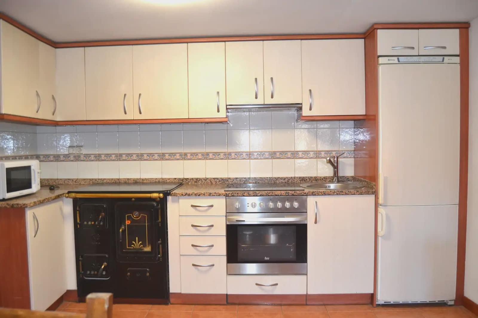 5 sypialnia Dom na sprzedaż w Aisa - 175 000 € (Ref: 9963508)