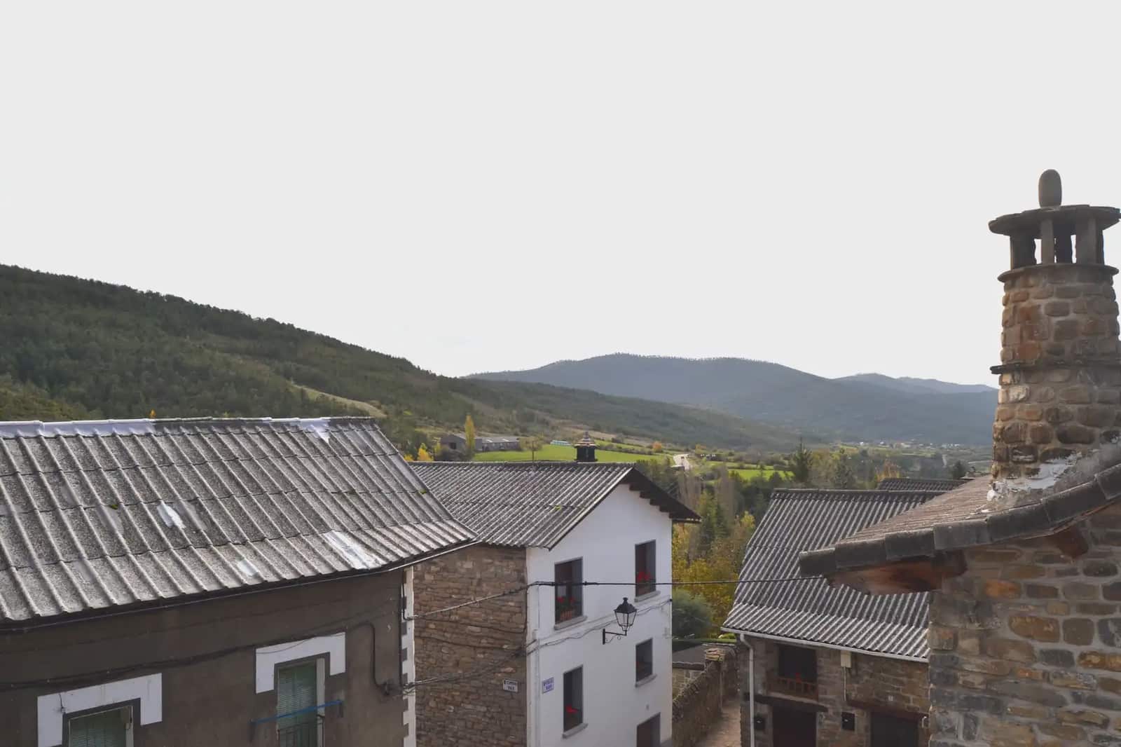5 sypialnia Dom na sprzedaż w Aisa - 175 000 € (Ref: 9963508)