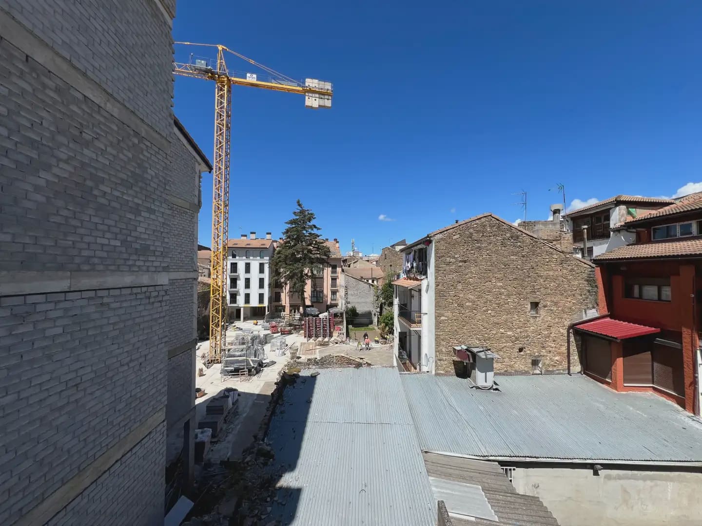 1 slaapkamer Halfvrijstaande villa te koop in Jaca - € 375.000 (Ref: 9963510)