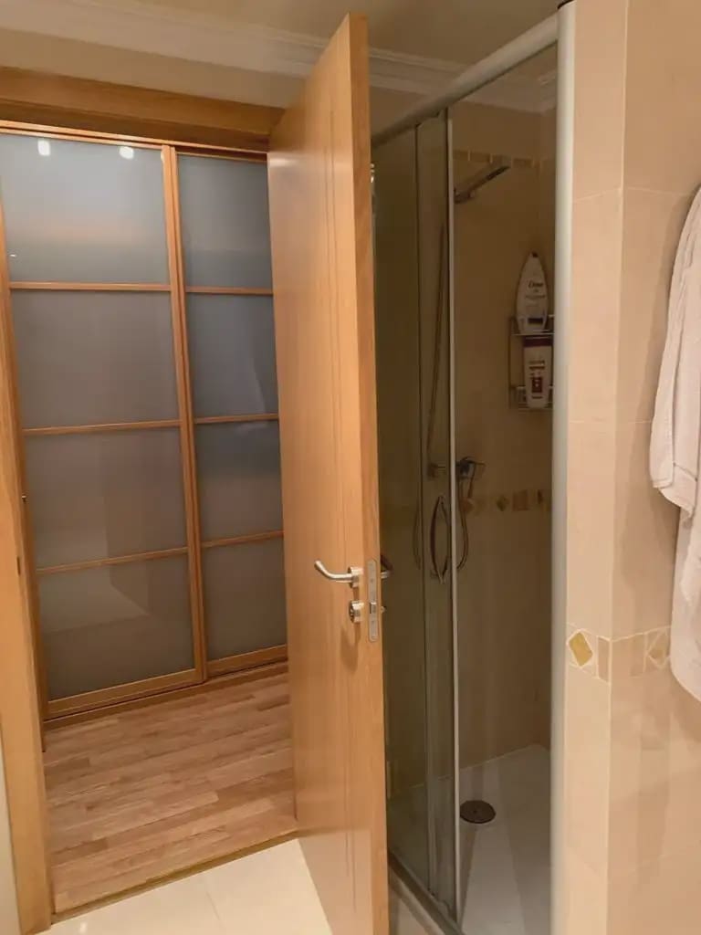 7 slaapkamer Halfvrijstaande villa te koop in Jaca met garage - € 890.000 (Ref: 9963512)