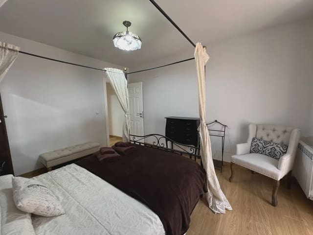 5 quarto Apartamento para venda em Jaca - 410 000 € (Ref: 9963513)