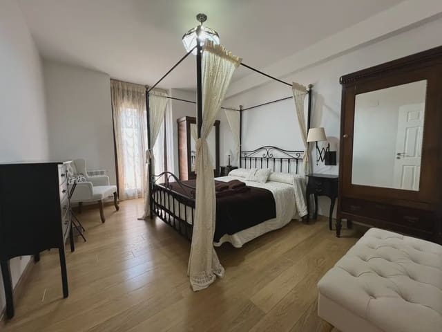 5 quarto Apartamento para venda em Jaca - 410 000 € (Ref: 9963513)