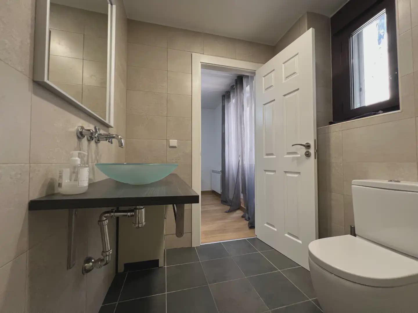 5 Zimmer Wohnung zu verkaufen in Jaca - 410.000 € (Ref: 9963513)