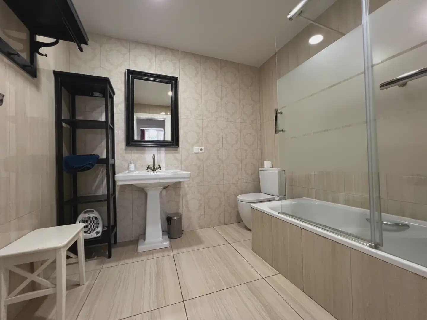 5 Zimmer Wohnung zu verkaufen in Jaca - 410.000 € (Ref: 9963513)
