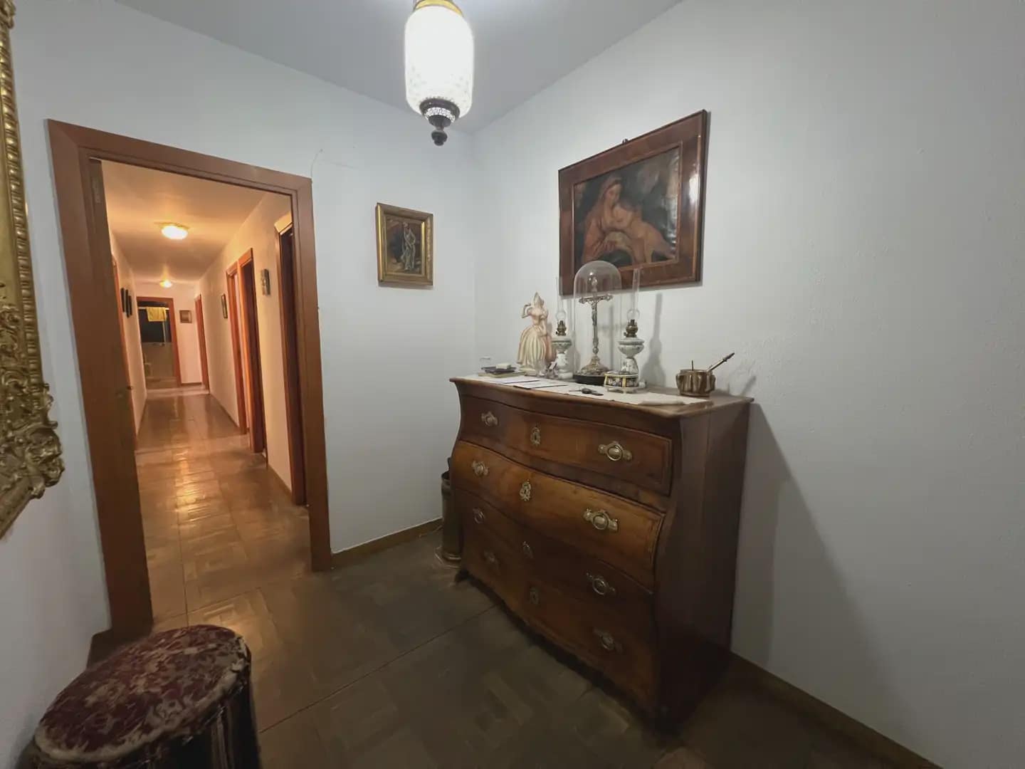 5 bedroom Flat for sale in Jaca with garage - € 330,000 (Ref: 9963515)