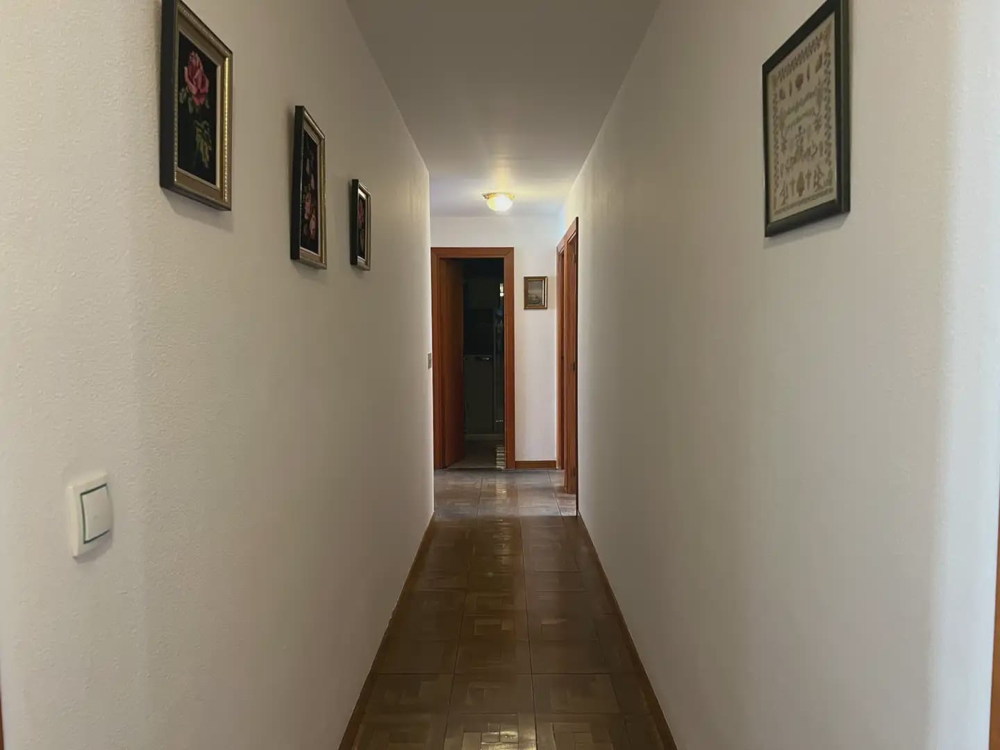 5 bedroom Flat for sale in Jaca with garage - € 330,000 (Ref: 9963515)