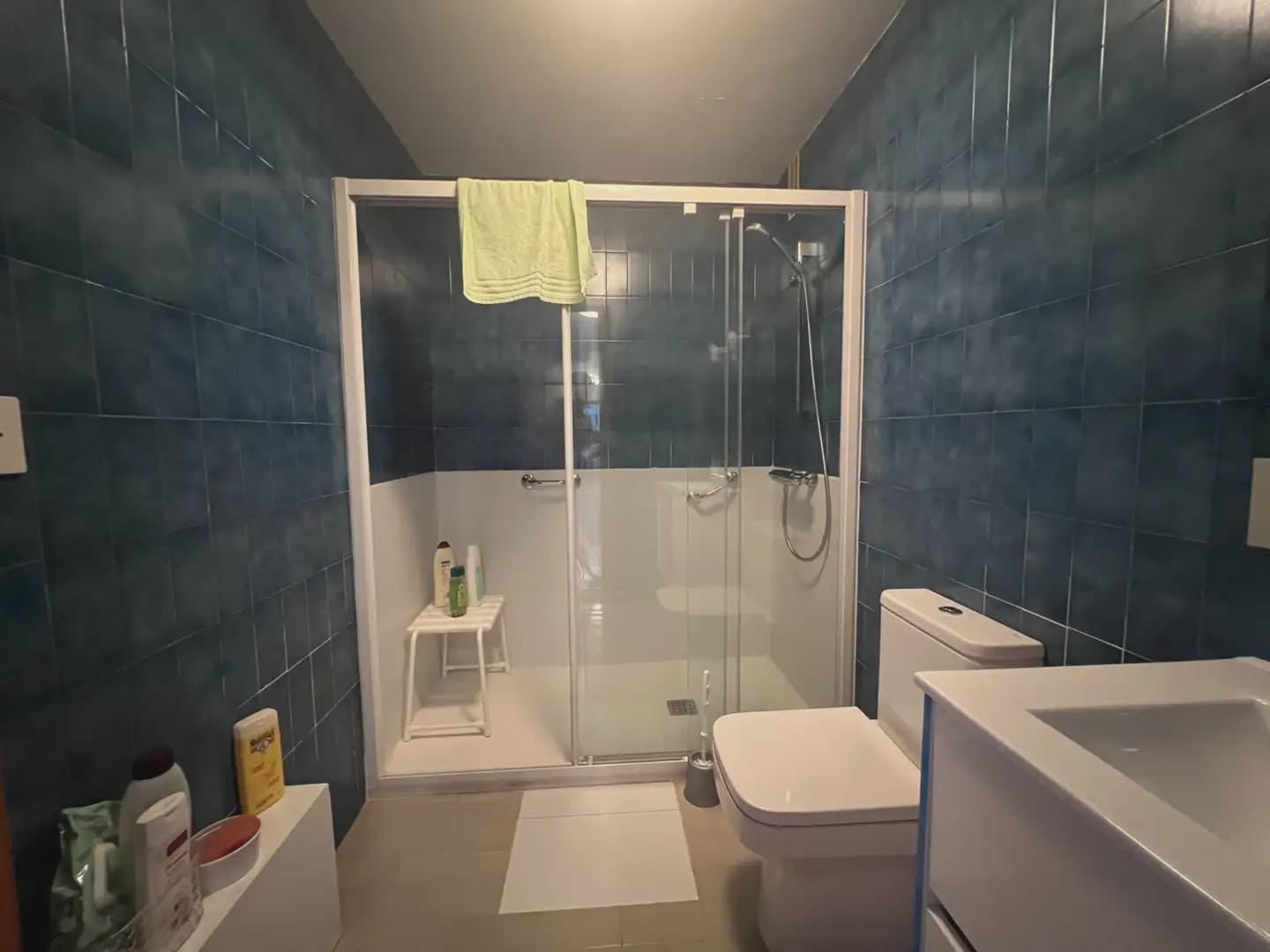 5 bedroom Flat for sale in Jaca with garage - € 330,000 (Ref: 9963515)