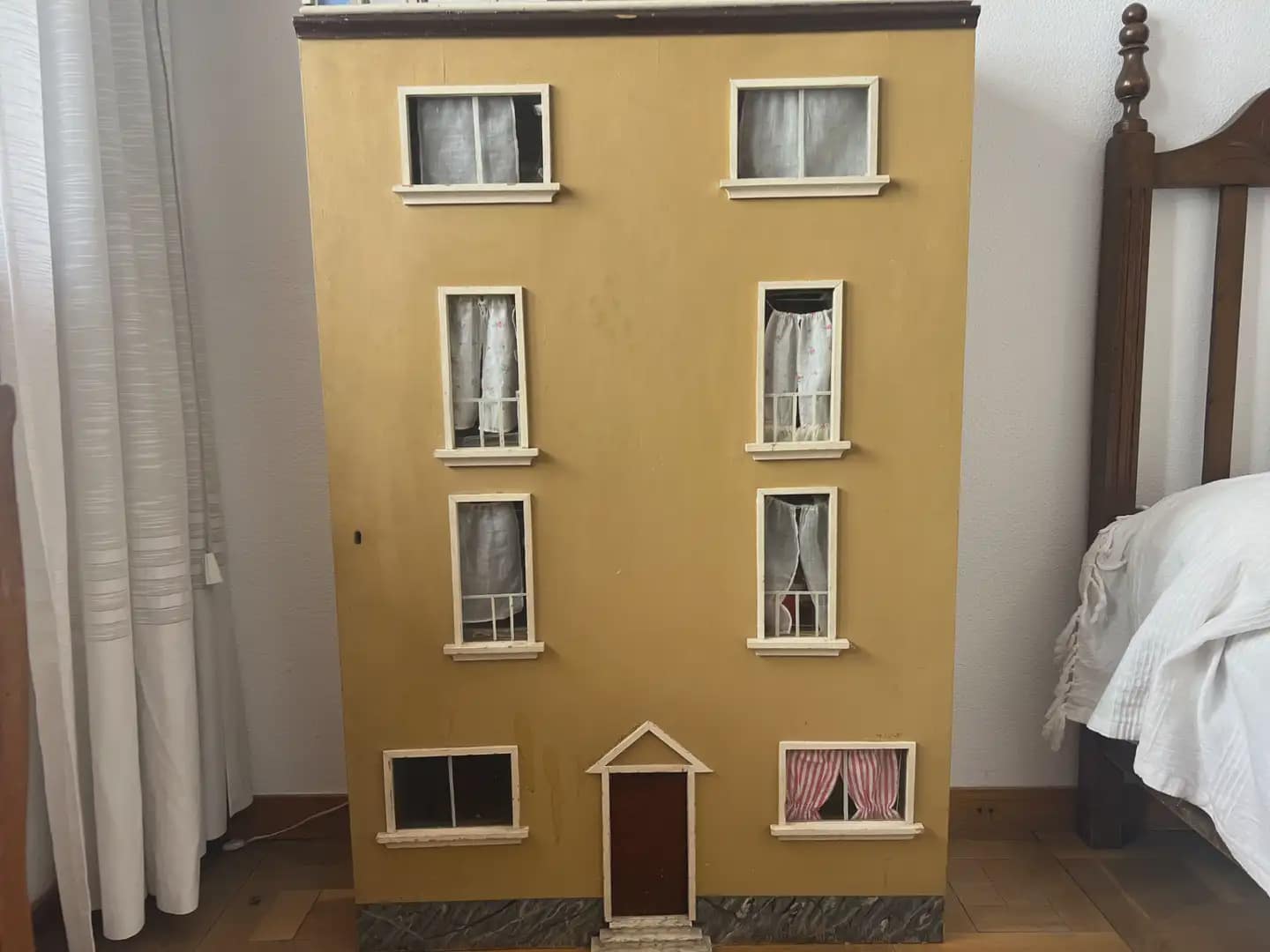 5 bedroom Flat for sale in Jaca with garage - € 330,000 (Ref: 9963515)