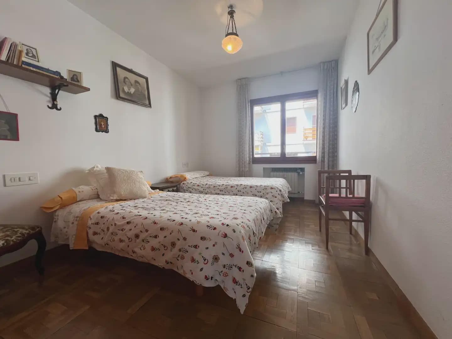 5 bedroom Flat for sale in Jaca with garage - € 330,000 (Ref: 9963515)