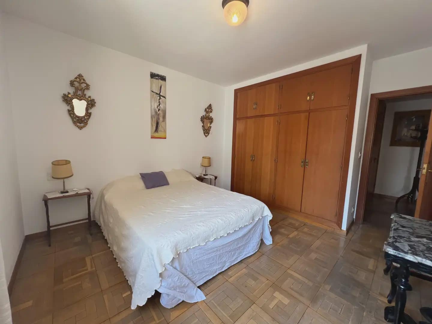 5 bedroom Flat for sale in Jaca with garage - € 330,000 (Ref: 9963515)