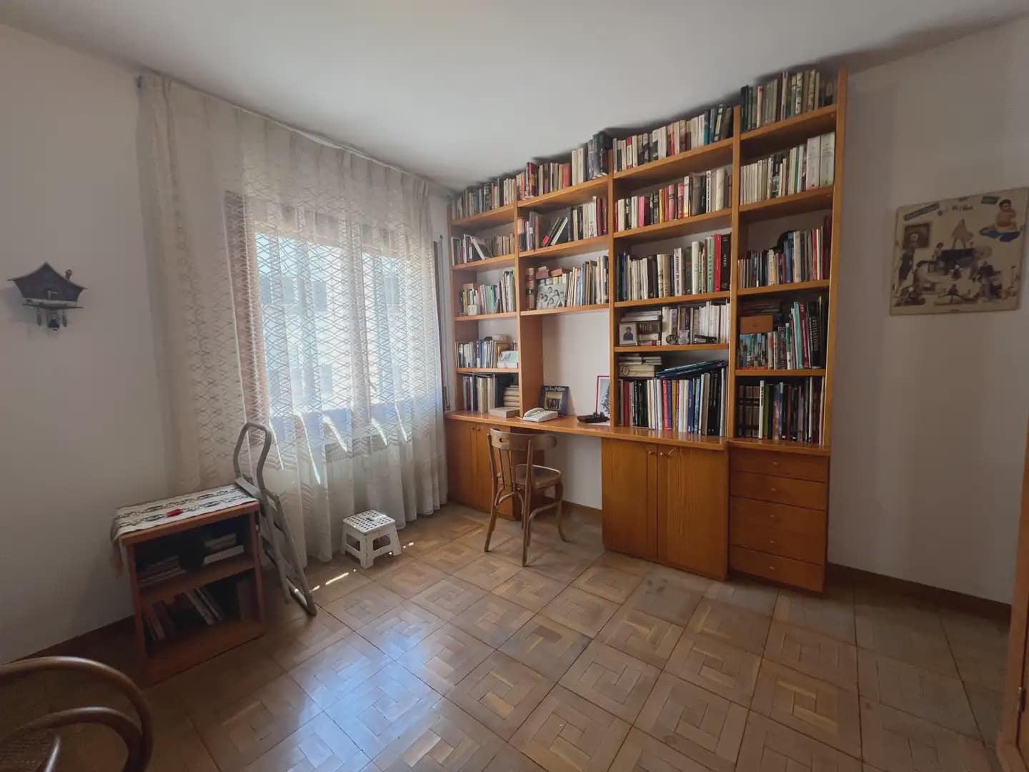 5 bedroom Flat for sale in Jaca with garage - € 330,000 (Ref: 9963515)