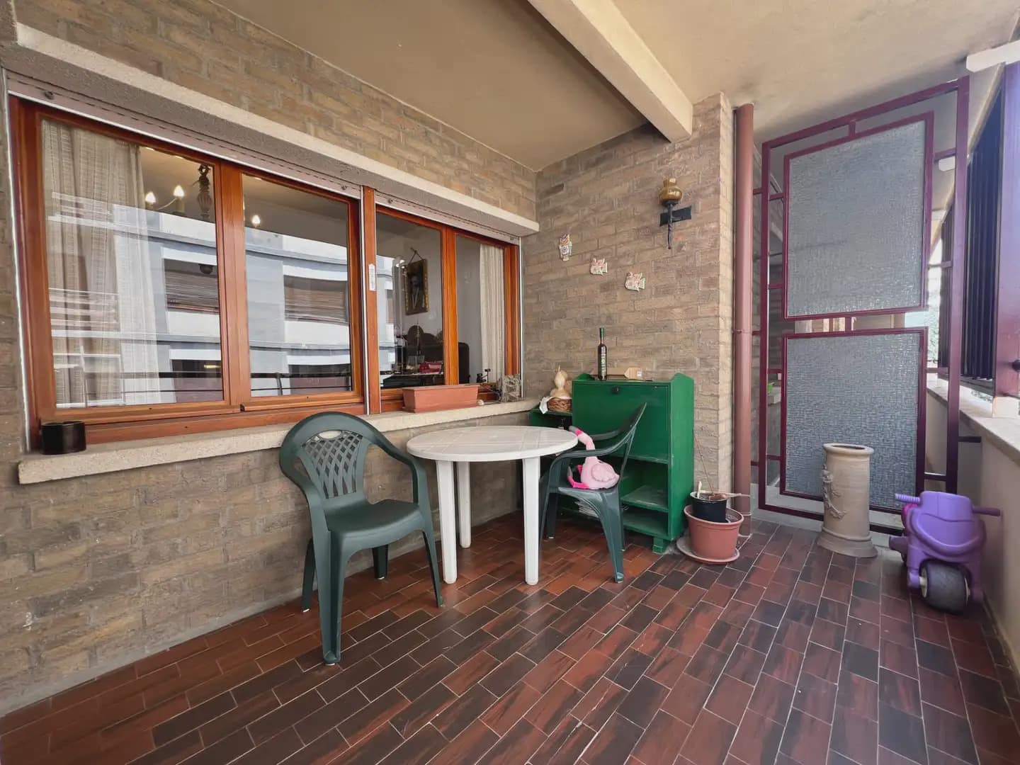 5 bedroom Flat for sale in Jaca with garage - € 330,000 (Ref: 9963515)