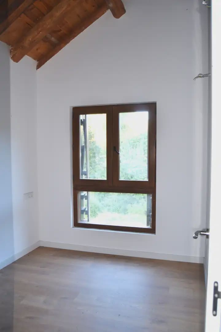 Finca/Casa Rural de 2 habitaciones en Santa Cruz de la Serós en venta - 250.000 € (Ref: 9963516)
