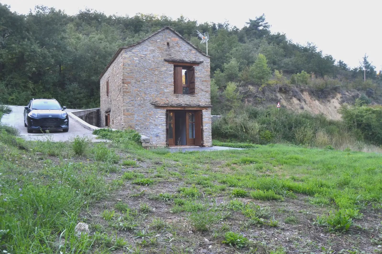 Finca/Casa Rural de 2 habitaciones en Santa Cruz de la Serós en venta - 250.000 € (Ref: 9963516)