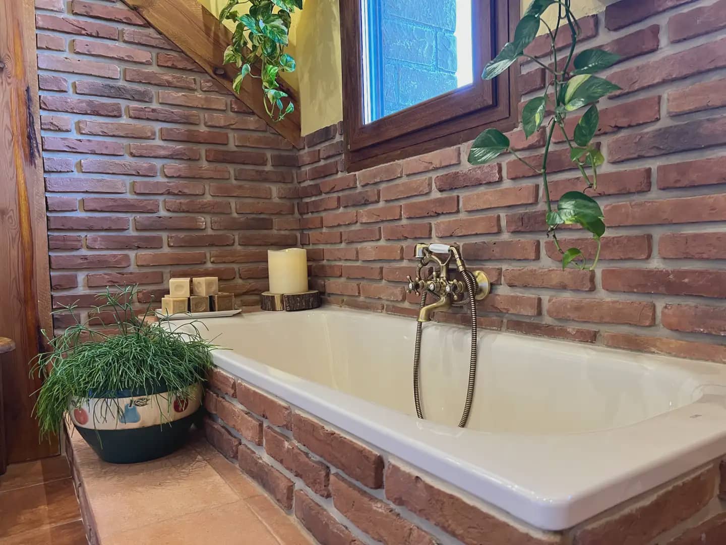 3 soveværelse Villa til salg i Jaca med garage - € 1.050.000 (Ref: 9963518)