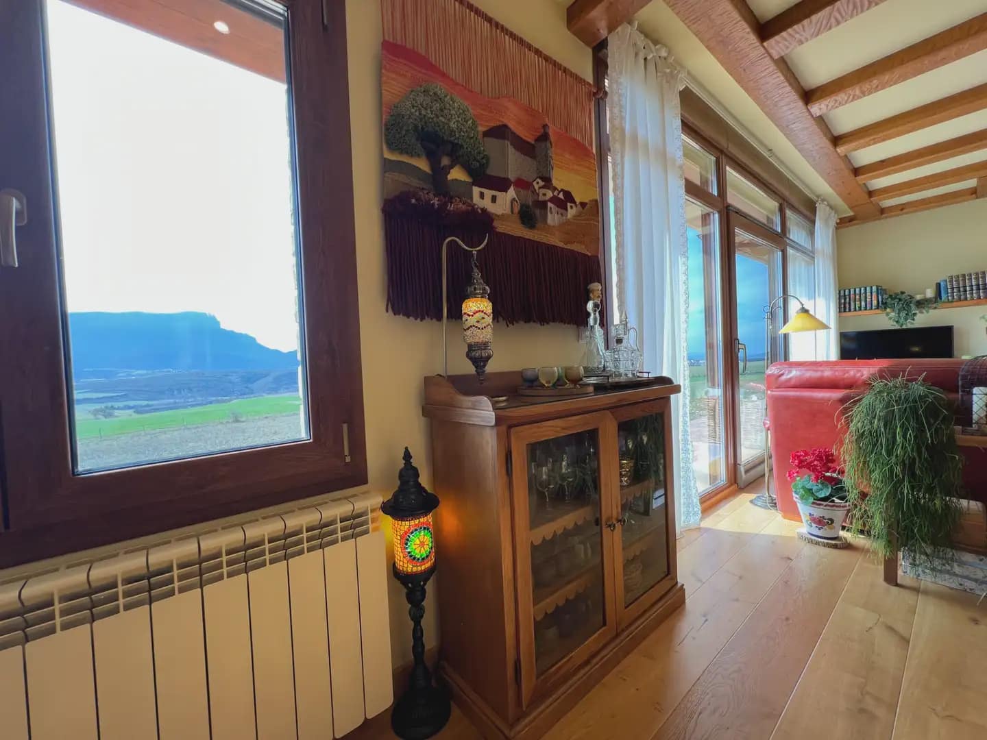 3 soveværelse Villa til salg i Jaca med garage - € 1.050.000 (Ref: 9963518)