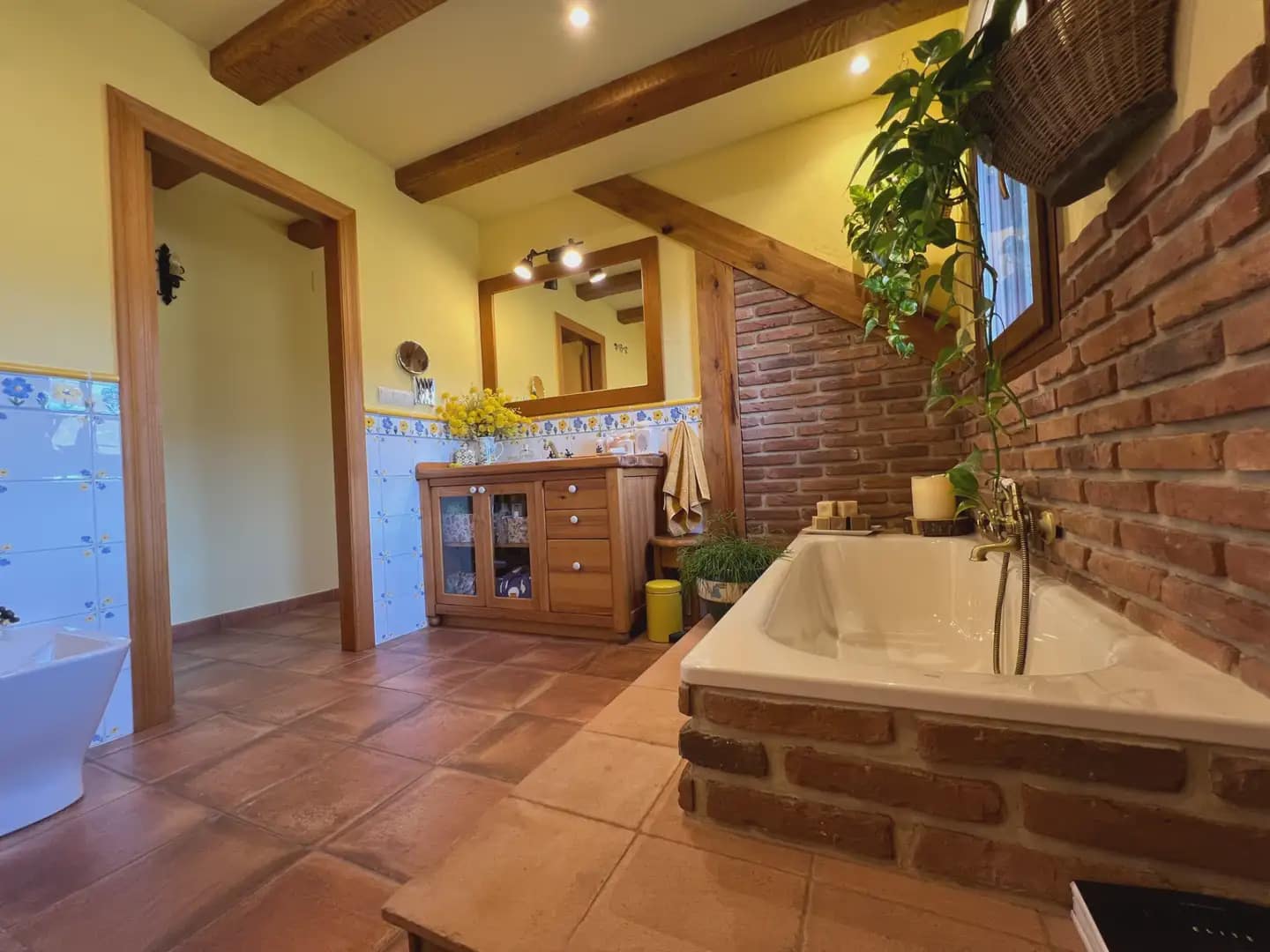 3 soveværelse Villa til salg i Jaca med garage - € 1.050.000 (Ref: 9963518)