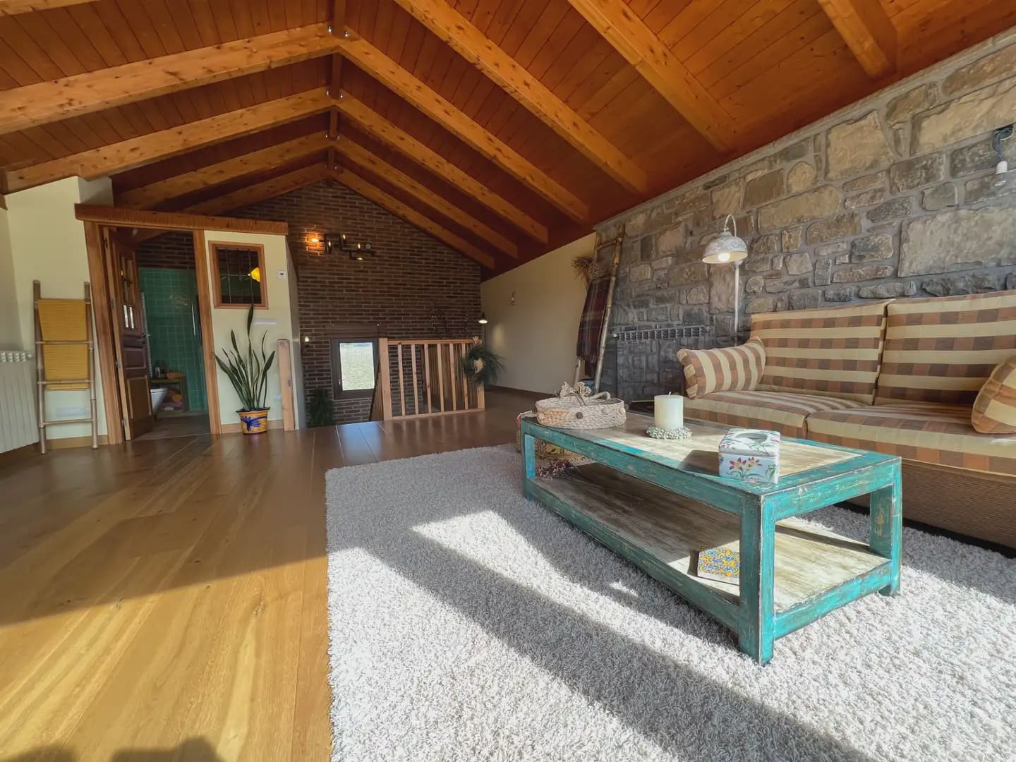 3 soveværelse Villa til salg i Jaca med garage - € 1.050.000 (Ref: 9963518)