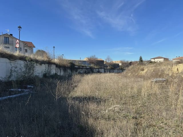 Byggetomt til salgs i Santa Cilia - € 3 800 000 (Ref: 9963526)