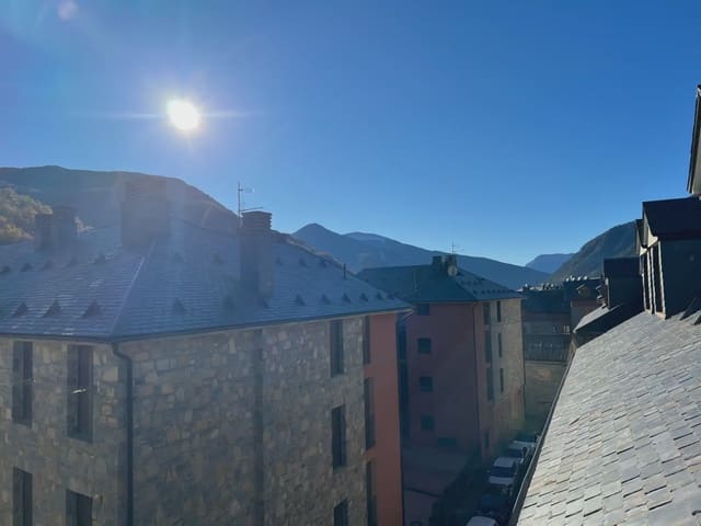3 bedroom Apartment for sale in Broto - € 223,000 (Ref: 9963528)