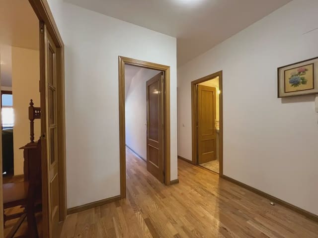 3 bedroom Apartment for sale in Broto - € 223,000 (Ref: 9963528)