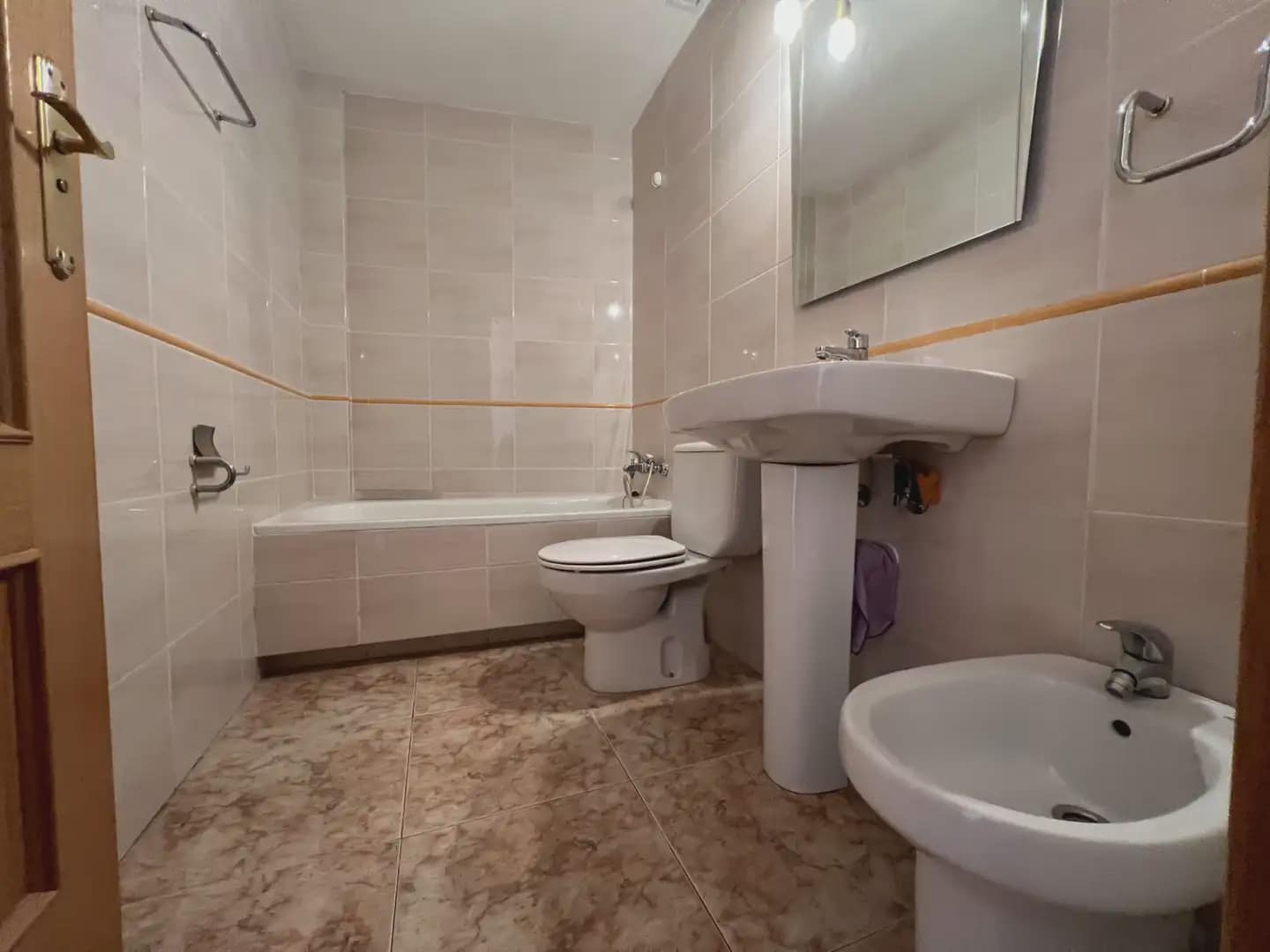 Apartamento de 3 habitaciones en Broto en venta - 223.000 € (Ref: 9963528)