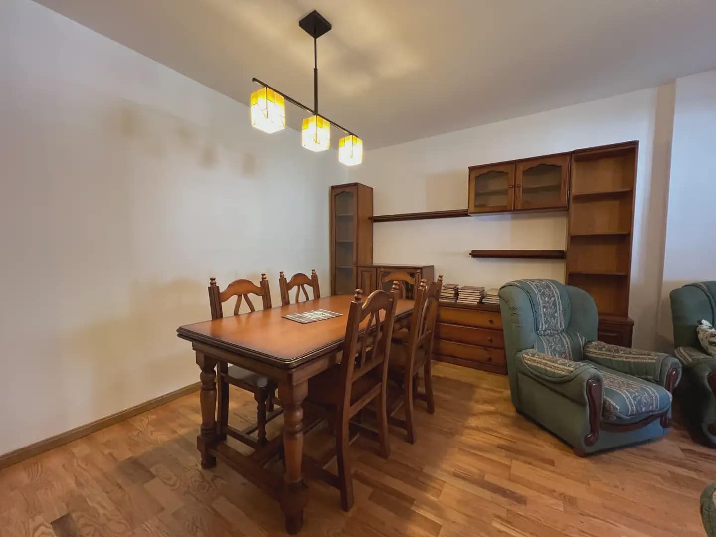 Apartamento de 3 habitaciones en Broto en venta - 223.000 € (Ref: 9963528)
