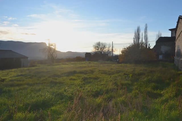 Finca/Country House for sale in Jaca - € 130,000 (Ref: 9963530)