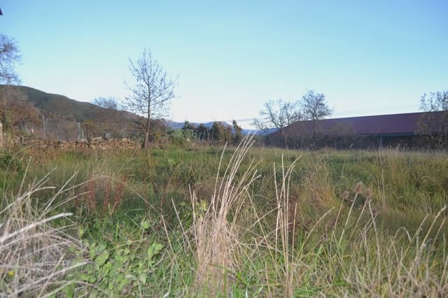 Finca/Country House for sale in Jaca - € 130,000 (Ref: 9963530)