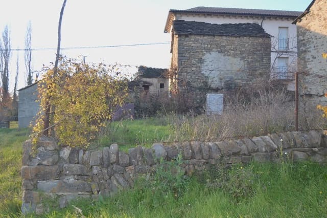 Finca/Country House for sale in Jaca - € 130,000 (Ref: 9963530)