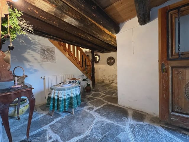 3 sypialnia Dom na sprzedaż w Borau - 137 000 € (Ref: 9963531)