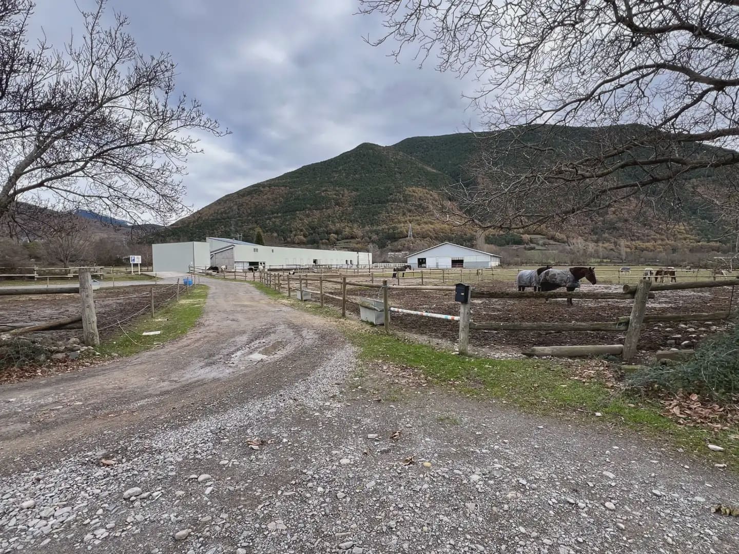 Finca/Country House for sale in Biescas - € 1,800,000 (Ref: 9963532)