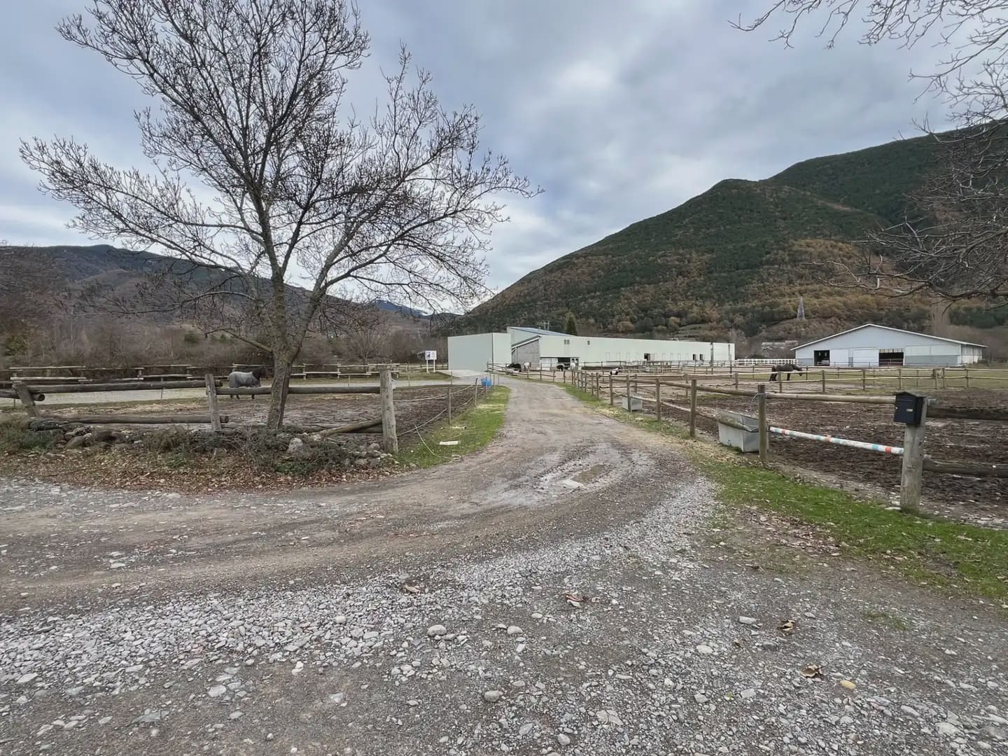 Finca/Country House for sale in Biescas - € 1,800,000 (Ref: 9963532)