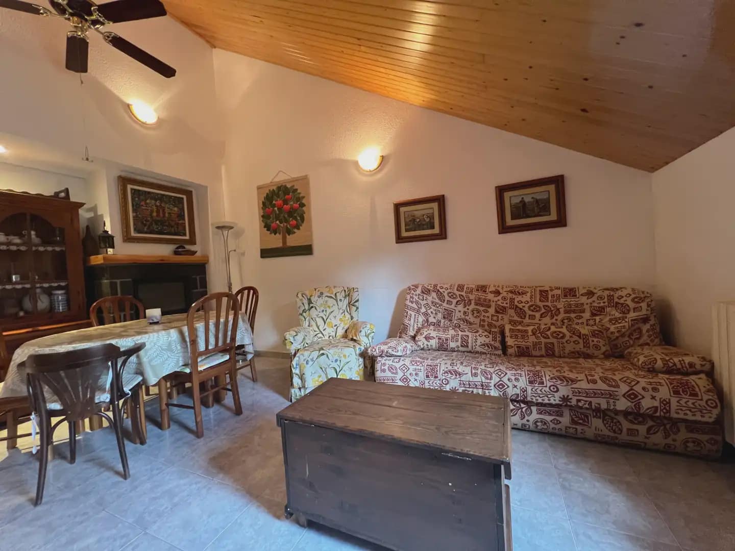 2 bedroom Apartment for sale in Biescas - € 290,000 (Ref: 9963533)
