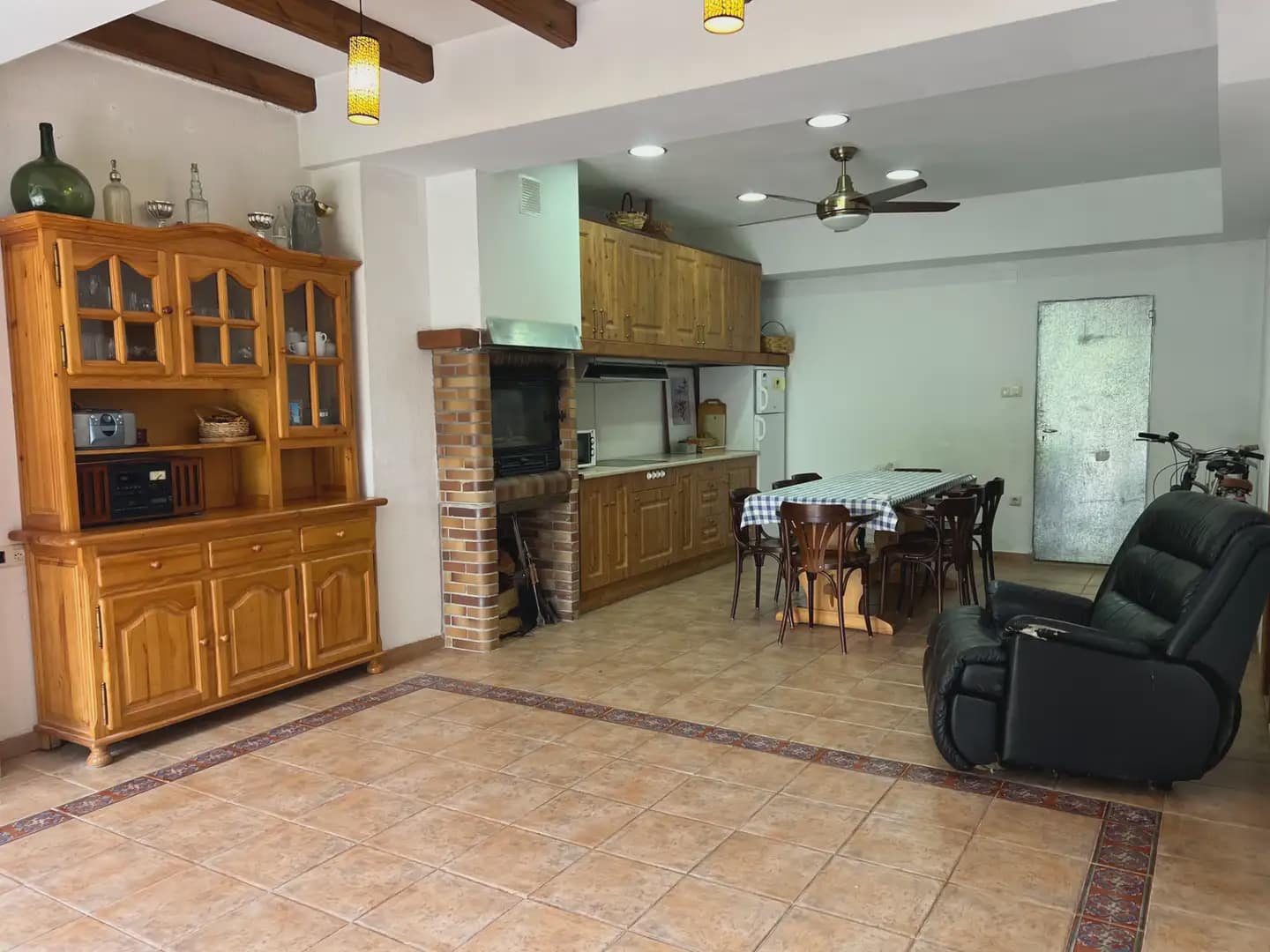 2 bedroom Apartment for sale in Biescas - € 290,000 (Ref: 9963533)