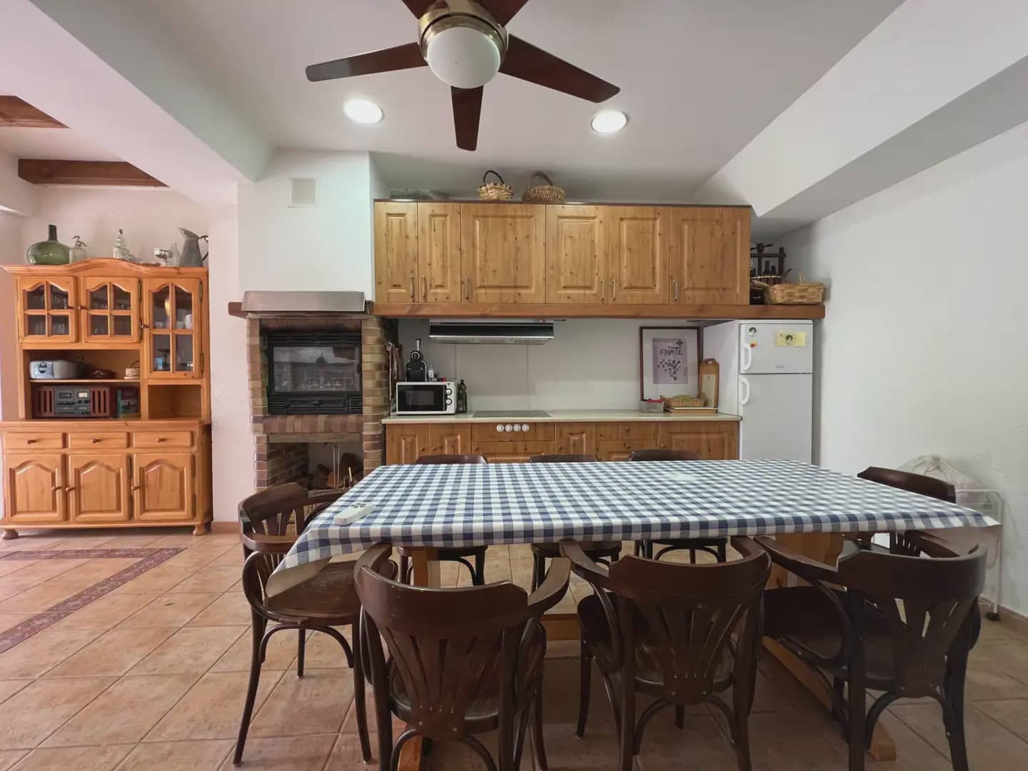 2 bedroom Apartment for sale in Biescas - € 290,000 (Ref: 9963533)