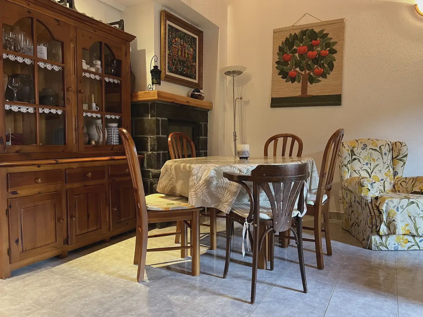 2 bedroom Apartment for sale in Biescas - € 290,000 (Ref: 9963533)